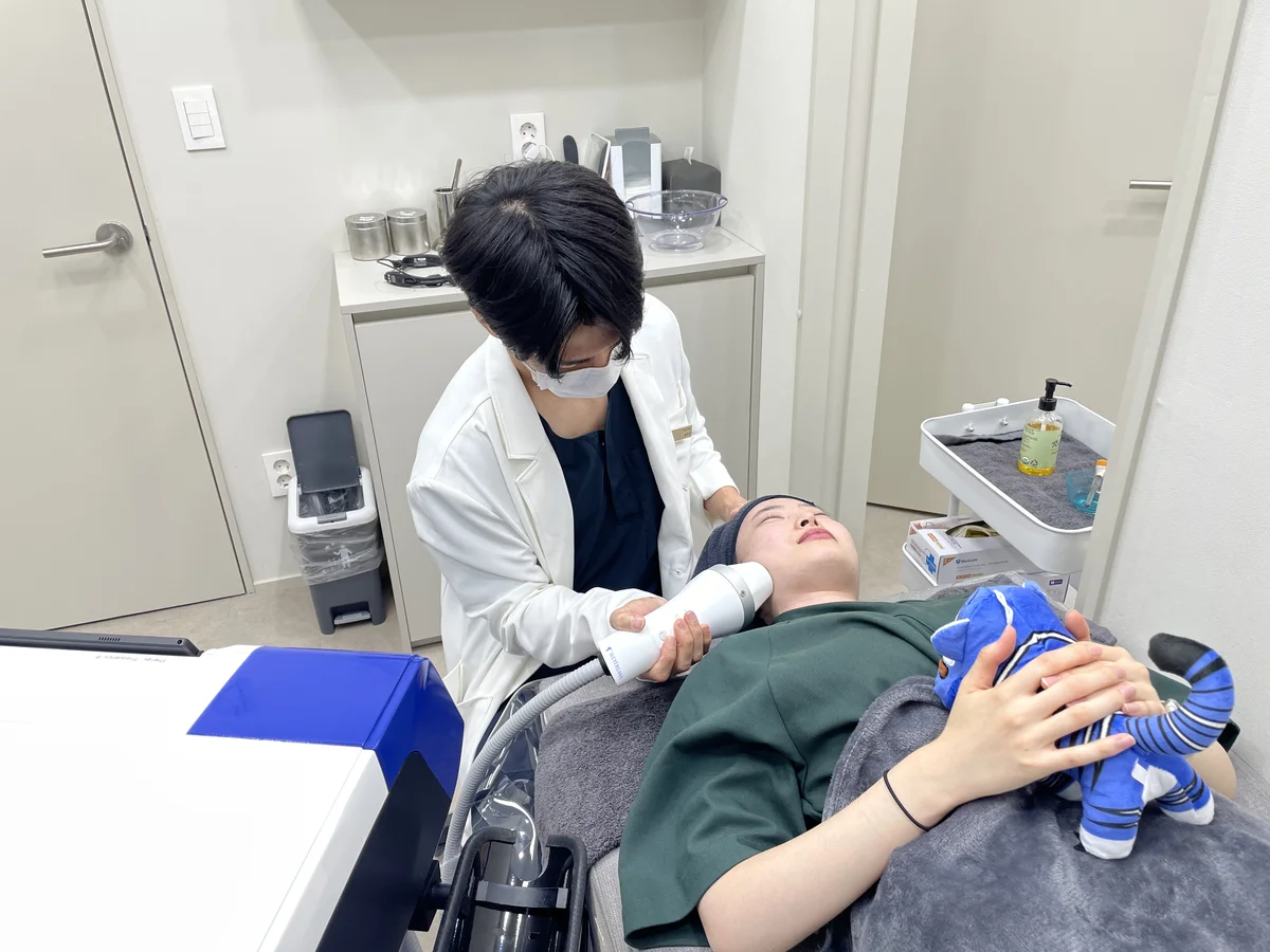 Custom IV formulation preparation at RE:BERRY Gangnam clinic