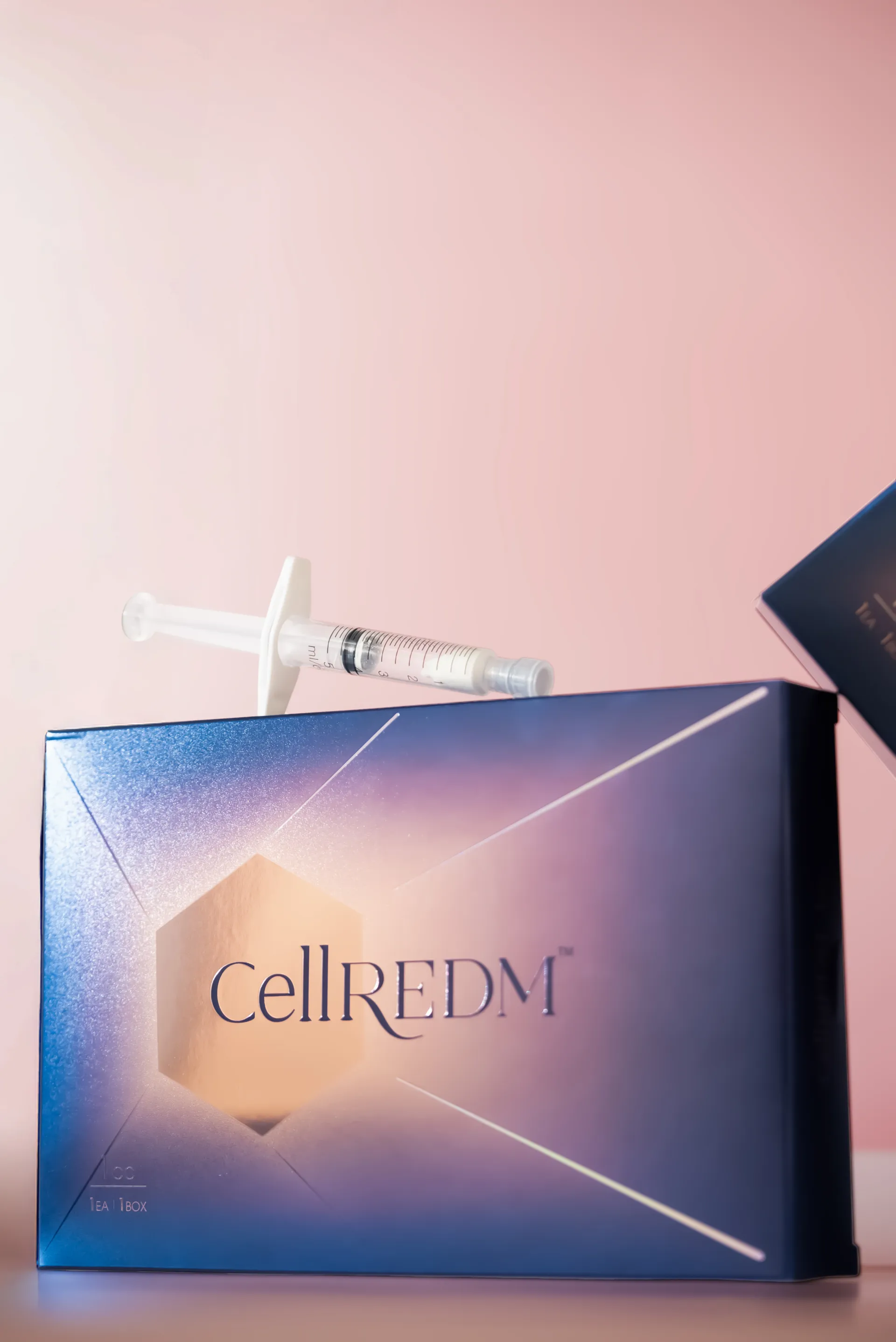 CellREDM device processing autologous blood at RE:BERRY Incheon Airport