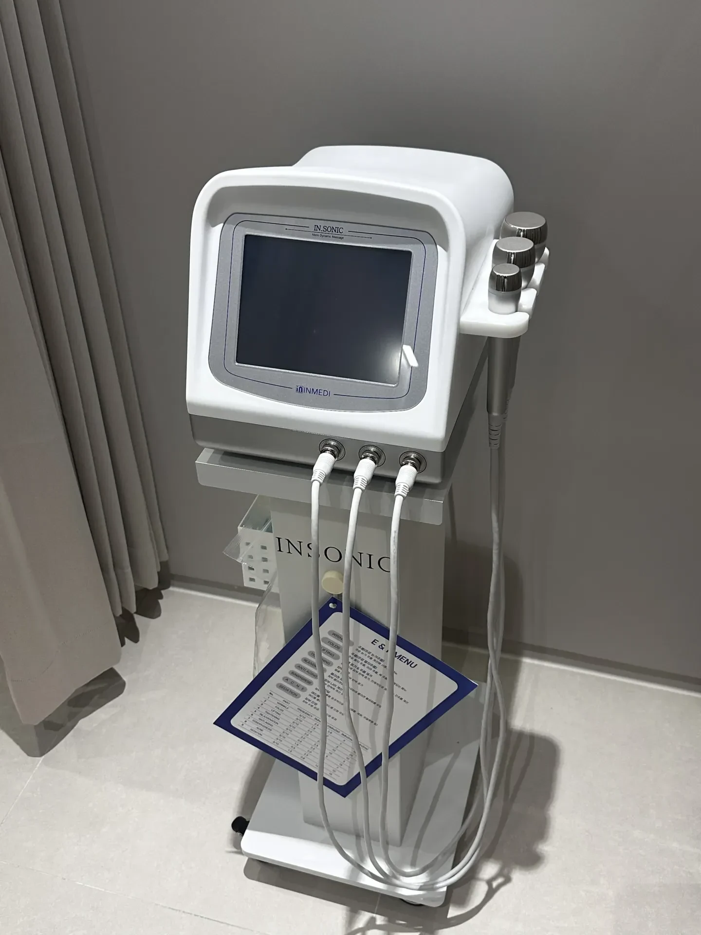 LDM ultrasound finishing after Aqua Peel at RE:BERRY Korea