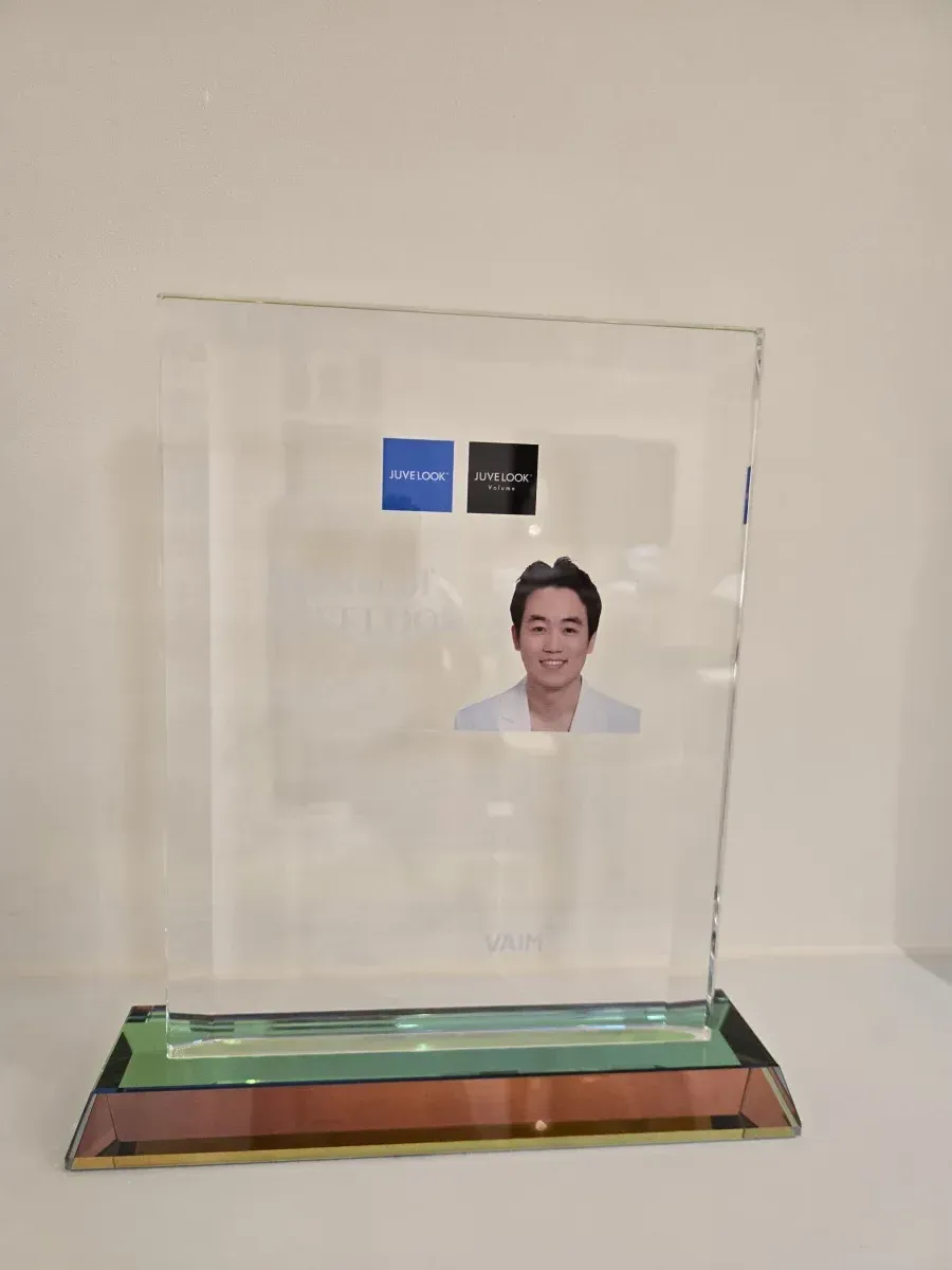 Juvelook Meister Certification — RE:BERRY Clinic certified authentic equipment verification