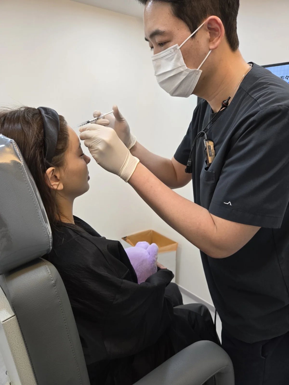 Potenza RF microneedling stamp delivery for acne treatment at RE:BERRY Myeongdong Seoul