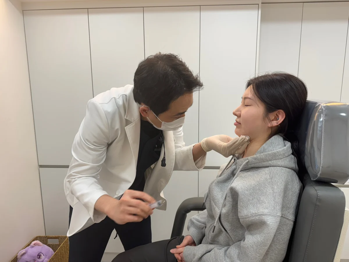 Potenza RF microneedling procedure for forehead wrinkles at RE:BERRY Myeongdong Seoul