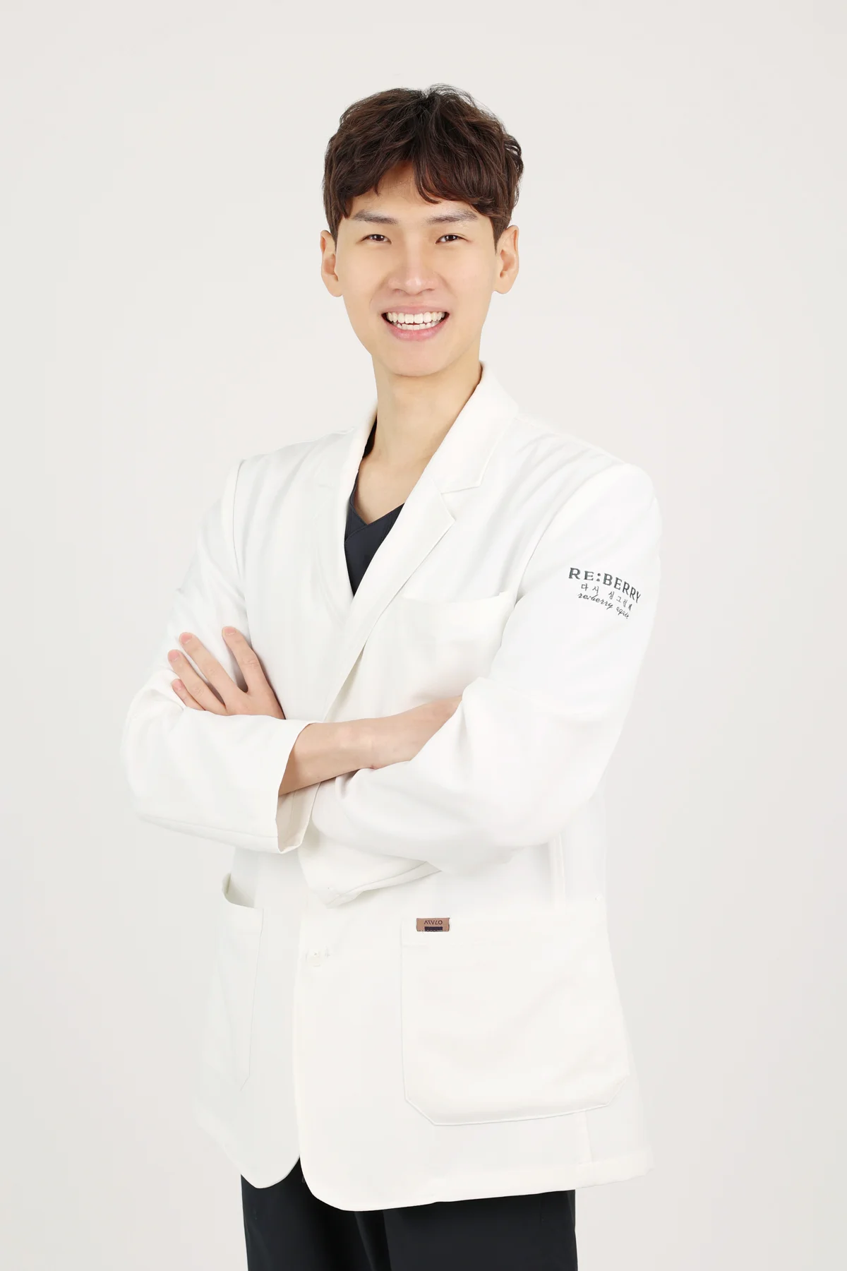 孙勋成医师 丽贝瑞RE:BERRY明洞 医学美容专科医师