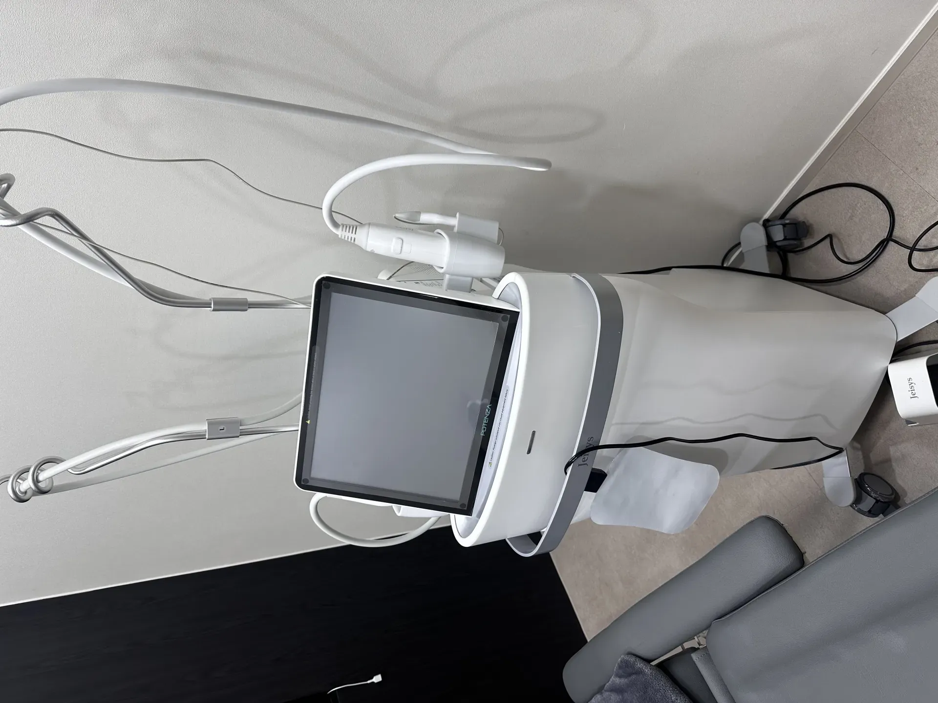 Potenza RF microneedling device at RE:BERRY Myeongdong Seoul clinic