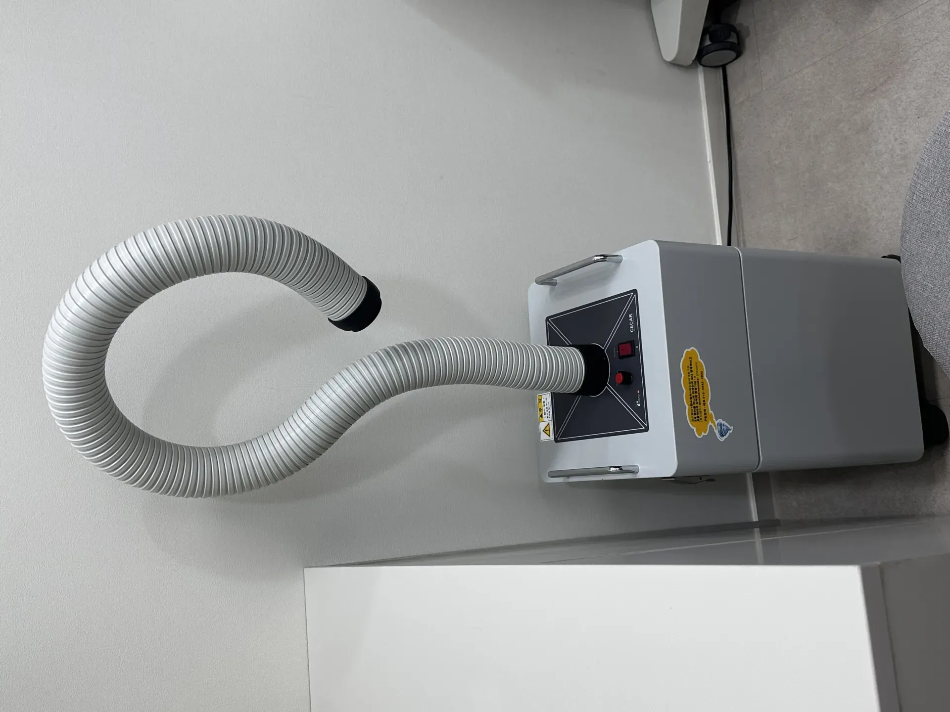 HydraFacial extraction step removing pore impurities